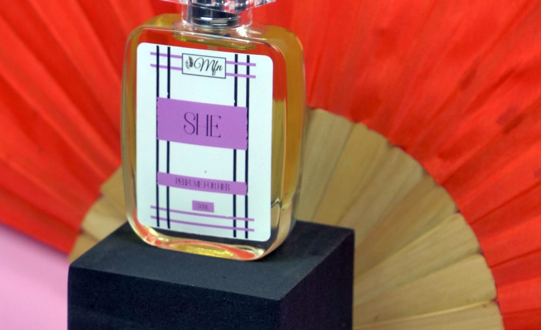 Mundo Fit Natural perfume — four natural oil-based scents