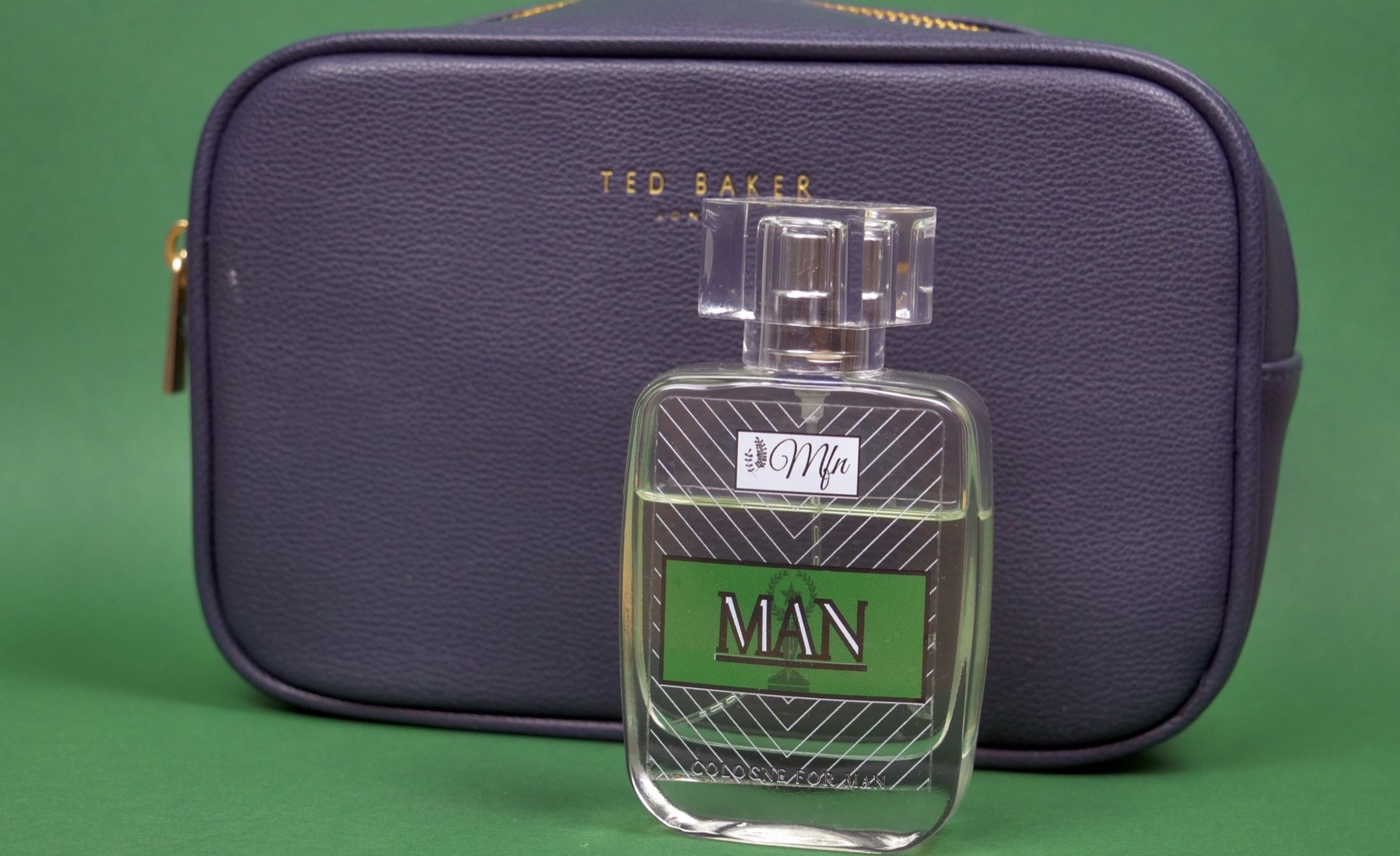 Mundo Fit Natural cologne — four natural oil-based scents
